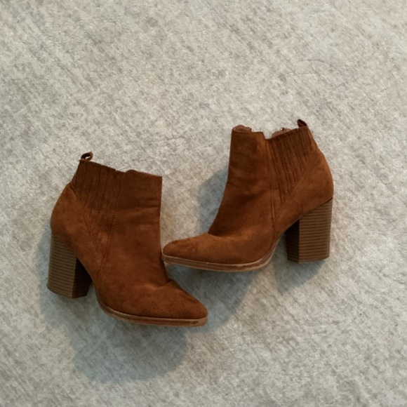 Jade Shoes - Suede Brown Heeled Boots